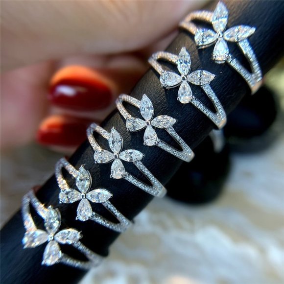 💞 Butterfly Flower Anillos Crystal Silver Plated Ring for Women, UNVN12048 - Picture 6 of 8